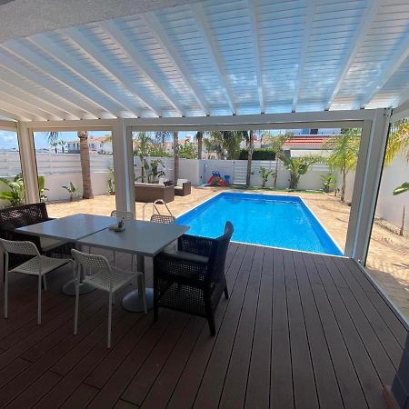 Villa Angel - Exotic Villa 200M From Beach Paralimni Exteriör bild