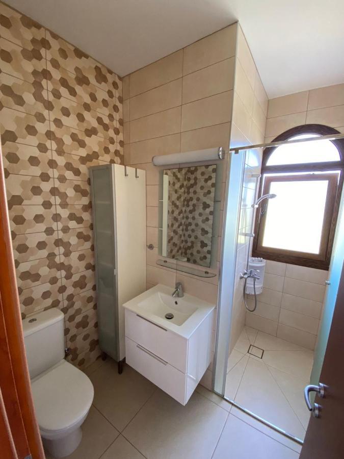 Villa Angel - Exotic Villa 200M From Beach Paralimni Exteriör bild